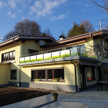 Exclusive grosse Familien Ferienwohnung für 6 Personen Feldberg  Exterior foto